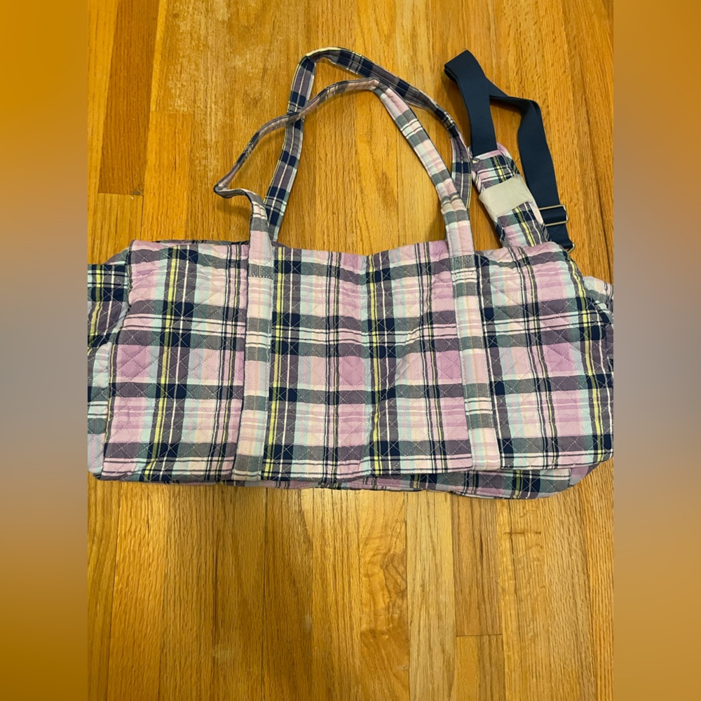 Vera Bradley Large Travel Duffel, Amethyst Plaid NWT